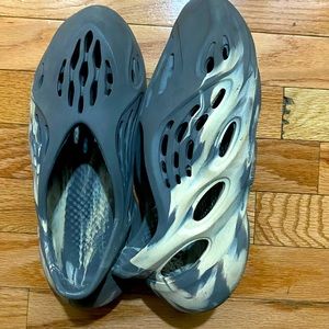 Foam runner Moon Grey